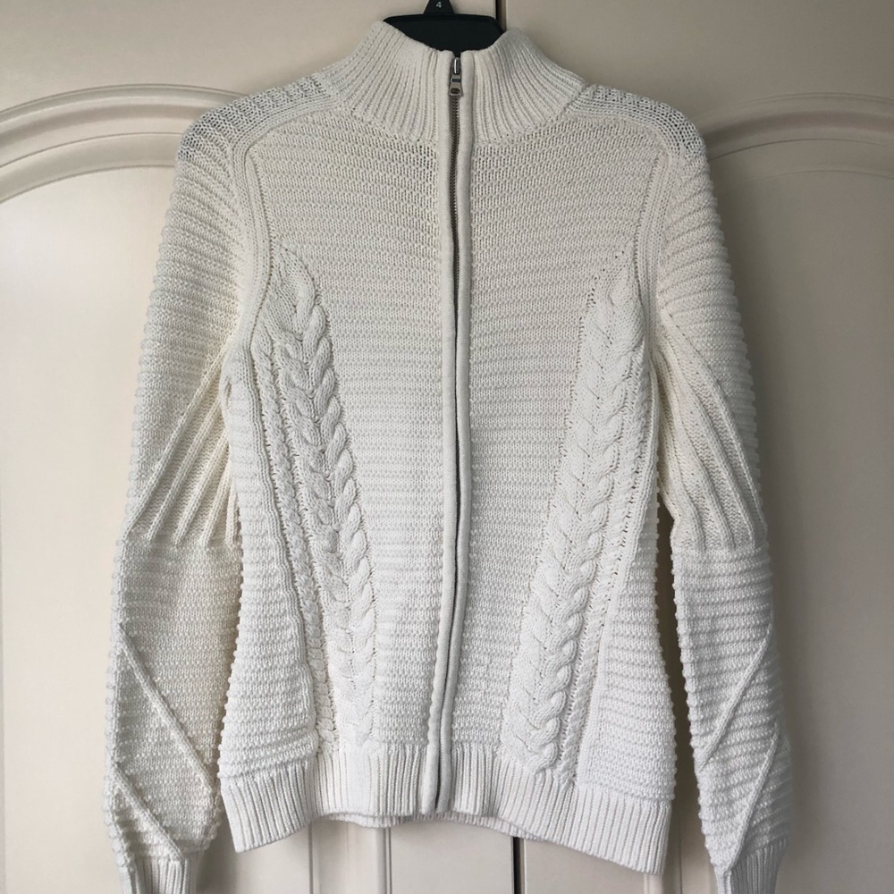 Gap knit sweater